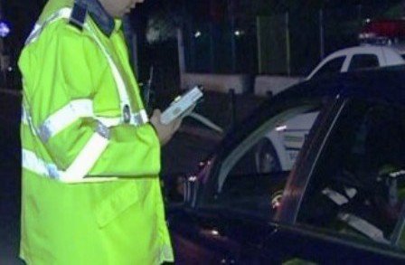 A călcat pedala de accelerație mai tare și-a rămas fără permis pentru alcool 