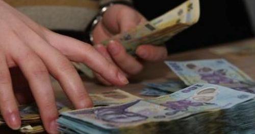 Legea privind salarizarea personalului plătit din fonduri publice în 2015, promulgată