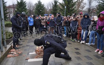 Desfășurare de forțe a jandarmilor …