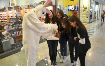 Iepurașul de Paște împarte bucurii …