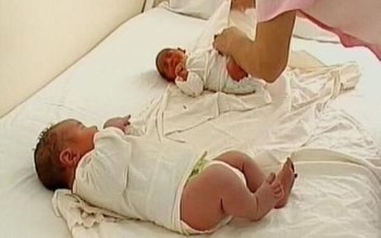 Bebeluș „gigant” născut în această …