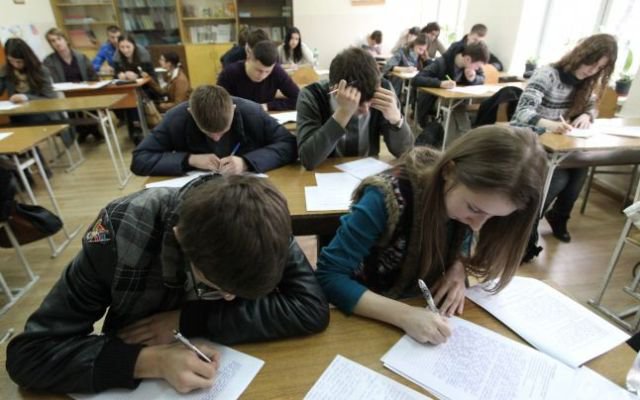 Ministerul Educaţiei, anunţ important pentru cei care dau examen în sesiunea specială