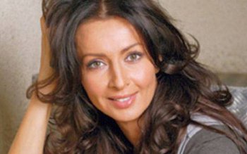 Mihaela Rădulescu, bună de plată. …