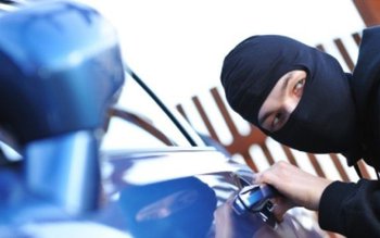 Depistaţi de polițiști la scurt …