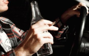 La volan, fără permis şi …