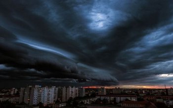 Avertizare meteo de vreme rea: …