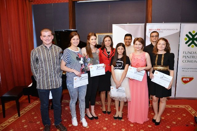 MOL România majorează sprijinul pentru tinerii talentați în cadrul ediției jubiliare a programului „MOL – Pot Ajuta?”