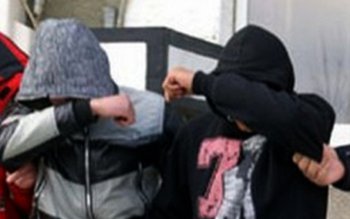 Șase minori bănuiţi de comiterea …