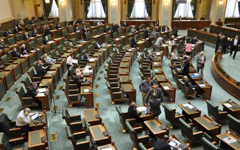 Săptămână încărcată pentru senatori. Ce …