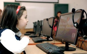 Peste 600 de beneficiari ai …