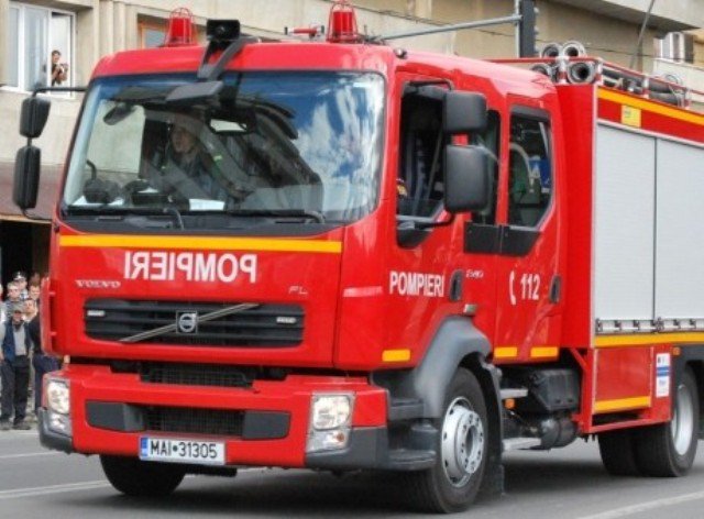 Incendiu la sediul unei primării din cauza unui aparat de cafea aflat sub tensiune