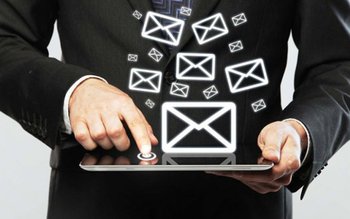 Ai trimis un email greşit? …