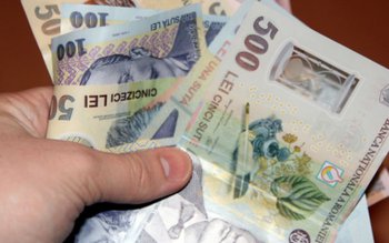 Drepturi salariale câştigate în instanţă …