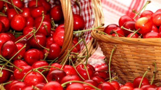Sâmburii de cireşe, mai toxici decât se credea. Conţin cianură