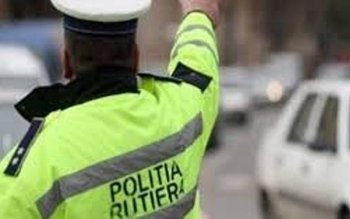 Tânăr, depistat de politiști circulând …