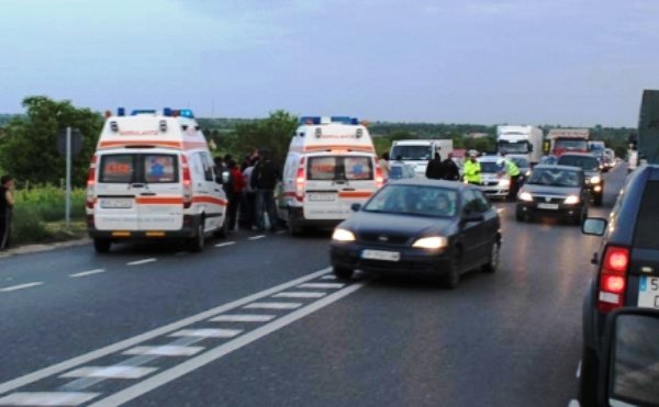 Accident grav produs la Dumbrăveni. Minoră din Botoșani ajunsă la spital în stare critică