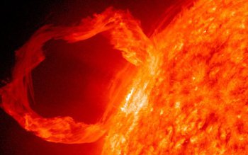 Pământul, lovit de cea mai …