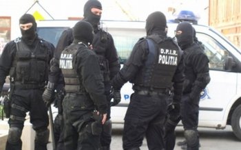 UPDATE: 20 de percheziţii domiciliare …