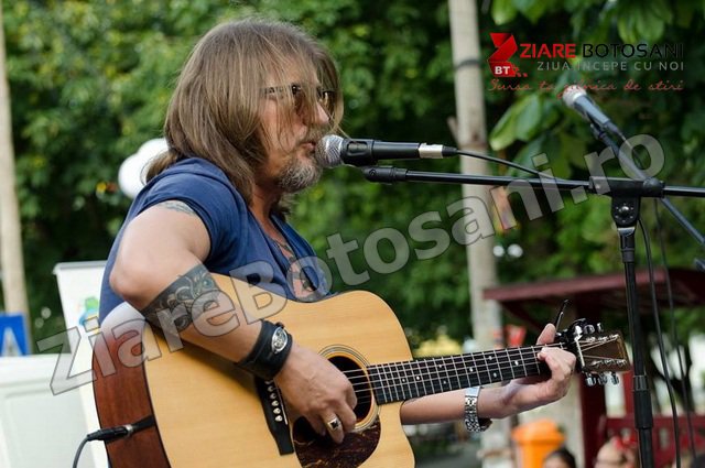 Festivalul Naţional de Muzică Folk a luat sfârșit. Vezi ce premii s-au obținut - FOTO