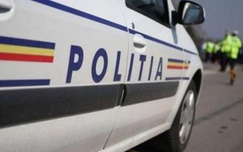 Sub aburii alcoolului, a pierdut …