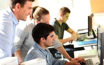 AJOFM Botoșani: Opt cursuri de …