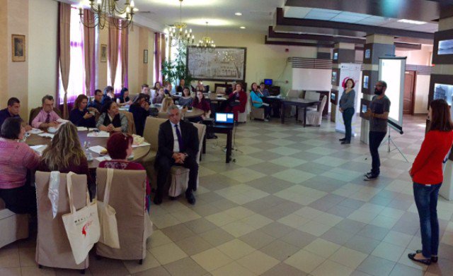 Peste 160 de persoane instruite în promovarea egalităţii de şanse în Botoșani, Iasi, Bacău, Piatra Neamț și Suceava
