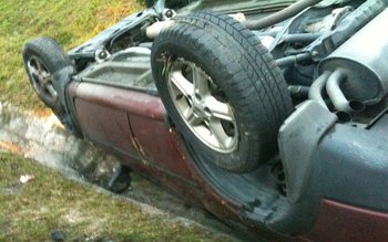 O tânără fără permis de …