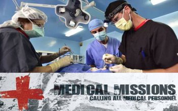 Echipa medicală de la Medical …