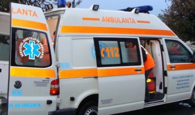 Mopedist rănit grav în urma unui accident rutier petrecut pe strada A.I. Cuza din Dorohoi