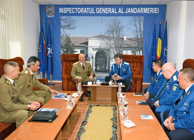 Jandarmeria Română şi Statul Major al Forţelor Terestre (MApN) cooperează în domeniul formării continue a personalului