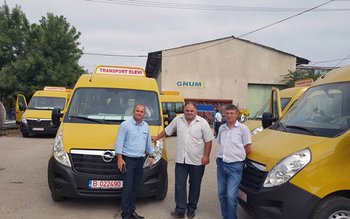 Lucian Trufin, primarul comunei Vlăsinești: …