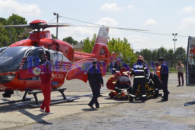 Femeie, în stare gravă, transportată cu un elicopter SMURD la Iaşi