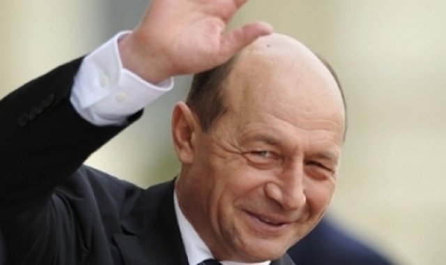 Mișcarea lui Traian Băsescu. Vrea să se înscrie în partid