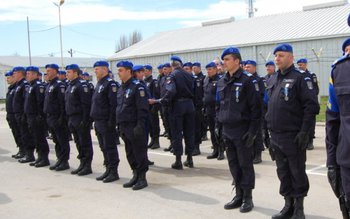 Aproape 70 de tineri din …