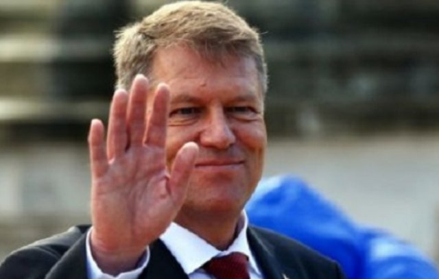 Critici dure la adresa lui Klaus Iohannis „E pentru prima dată după 25 de ani când un președinte dispare. Poate el nu mai trăiește”