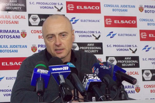 Leo Grozavu: „Obligatoriu trebuie să câstigăm meciul cu Pandurii”