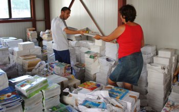 Elevii nemulțumiți de neacordarea manualelor …