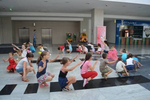 Uvertura Mall te invită la Festivitatea de Final a Centrului de Vacanță - FOTO