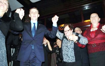 Petreceri de 400.000 de lei, …