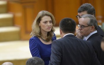 Statutul poliţistului, legea învăţământului profesional, …