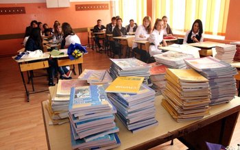 Elevii au reușit să convingă …