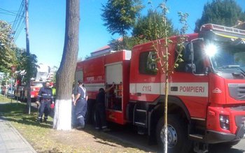 O cratiţă uitată pe foc …