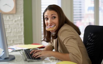 Se schimbă programul de lucru …