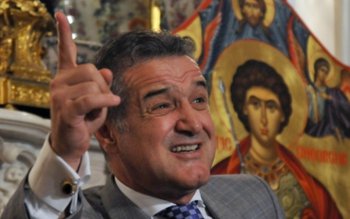 Gigi Becali se oferă să …