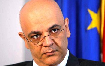 De ce a rămas neînsurat …