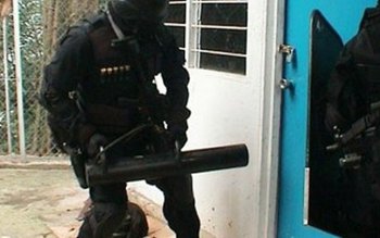 Percheziţii în Suceava la membrii …