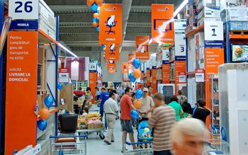 Ce salarii primesc angajaţii de …