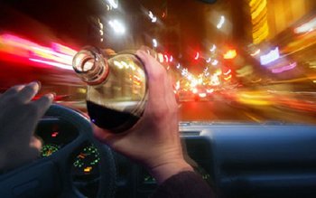 Beat și fără permis, se …