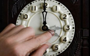 Când trecem la ora de …