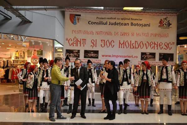 Vezi cine a participat la spectacolul de gală a Festivalului Național „Cânt și joc moldovenesc” - FOTO